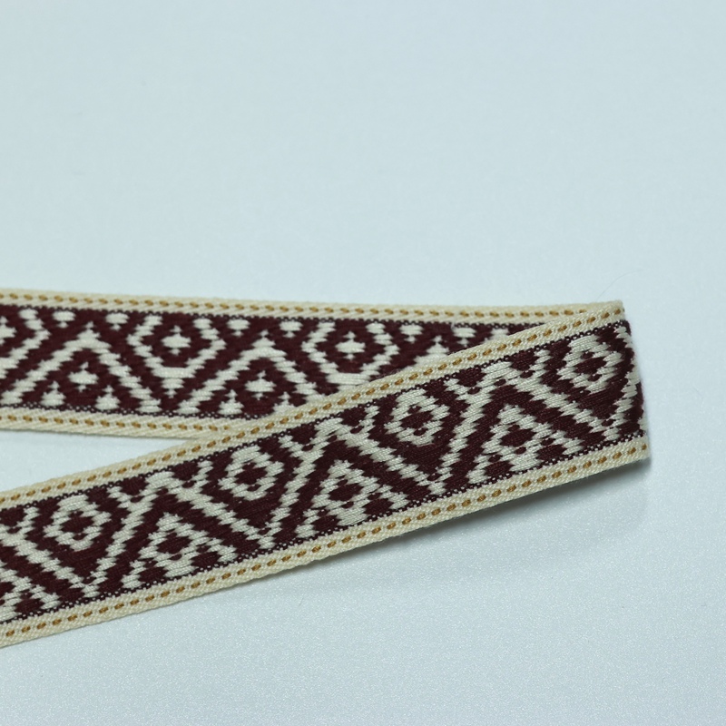 Jacquard Webbing with Distinctive Diamond Knit Patterns