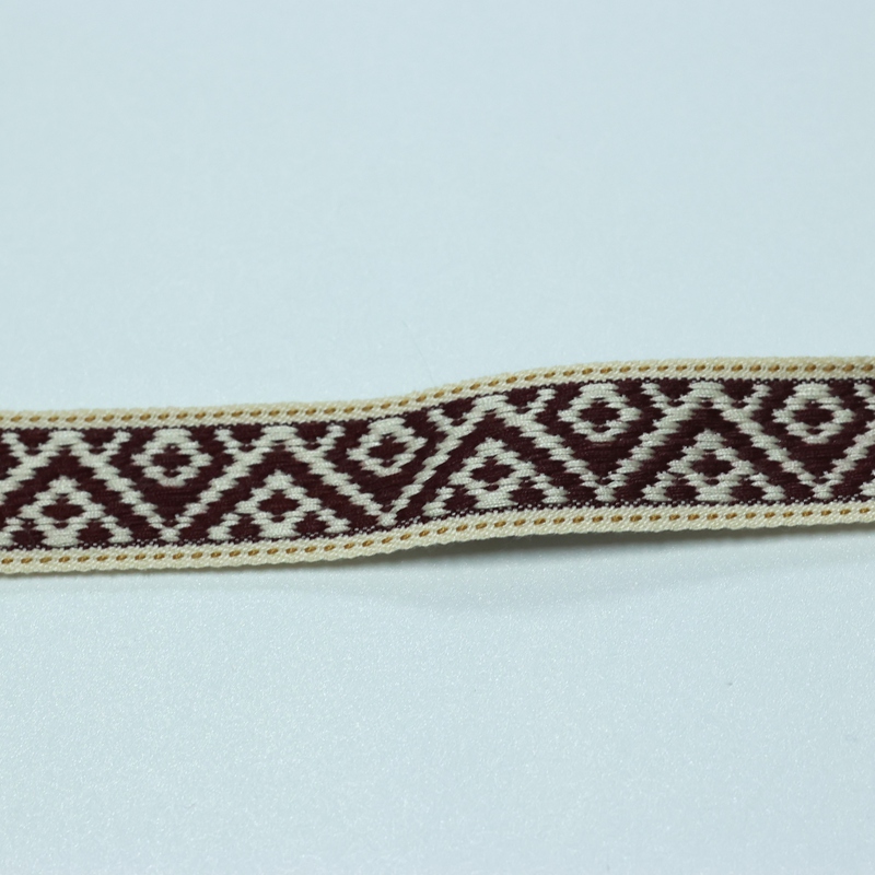 Jacquard Webbing with Distinctive Diamond Knit Patterns